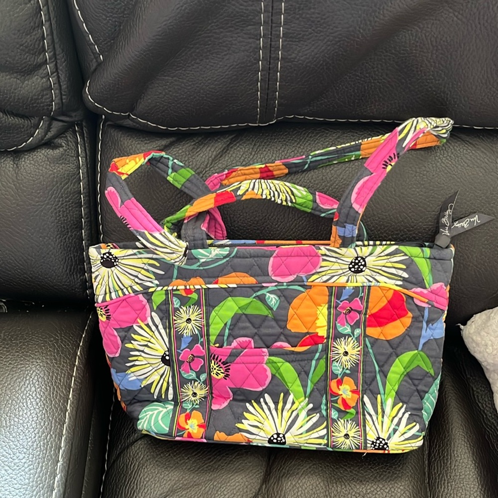 Vera Bradley little Mandy floral handbag
